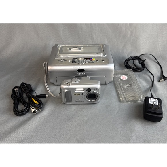 Kodak Other - Kodak EasyShare CX6330 3.1MP Digital Camera  And Printer‎ Dock Plus PARTS ONLY